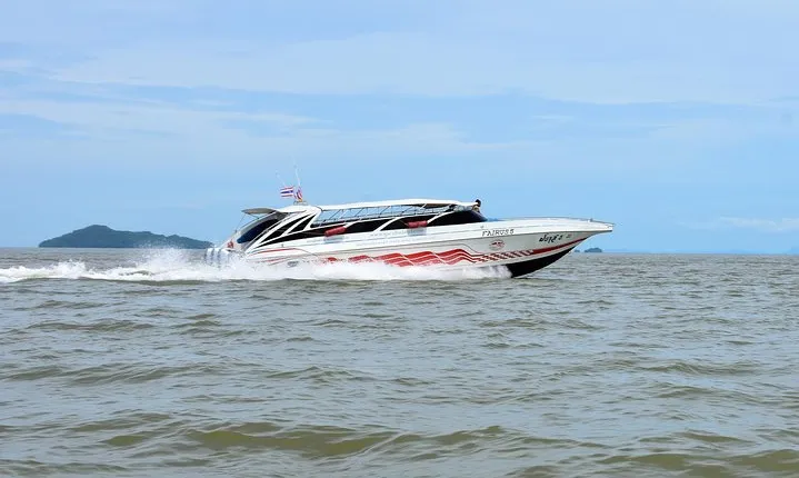 Koh Lanta to Langkawi by Satun Pakbara Speed Boat and Ferry