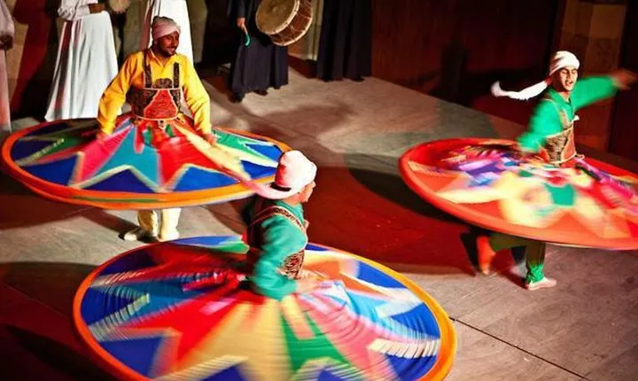 El Tannoura Show Egyptian Heritage Dance Troupe Cairo