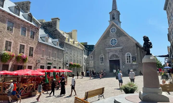 Historic District of Old Quebec walking tour (3h)