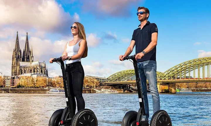 Colonia Tour: Explore Cologne by Segway with 1 beer or 1 water