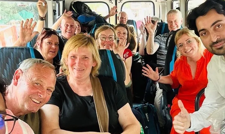 Private transfer Delhi to Agra