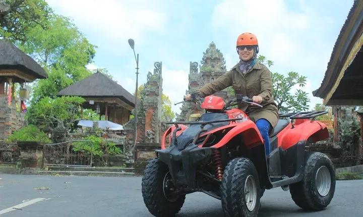 Bali ATV with Swing