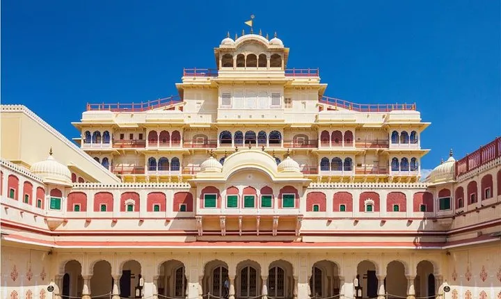 Amazing Agra to Jaipur same day tour - incredible trip by car