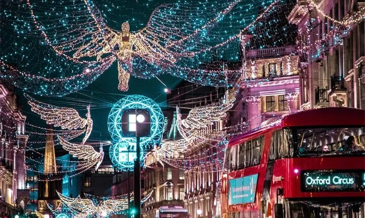 London Christmas Lights Guided Walk Tour