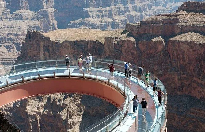 Grand Canyon Skywalk & Hoover Dam Small Group Tour