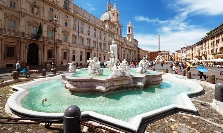 Walking Tour: Navona, Pantheon, Trevi Fountain & Piazza di Spagna