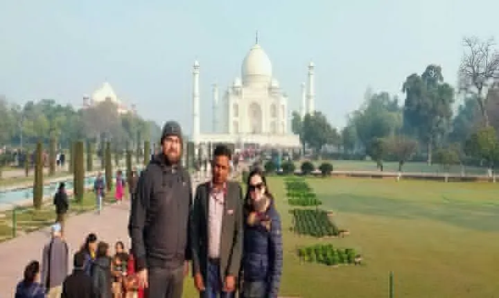 Private Taj Mahal Day Tour by Car from Delhi - All Inclusive