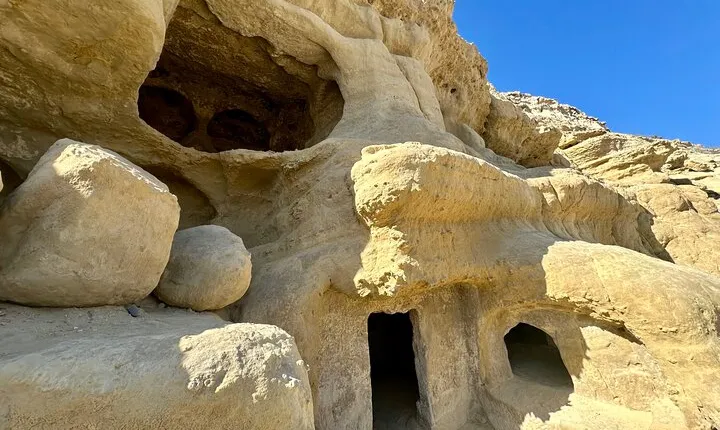 Full-Day Private Tour in Matala Caves and Ancient Gortyn in Crete