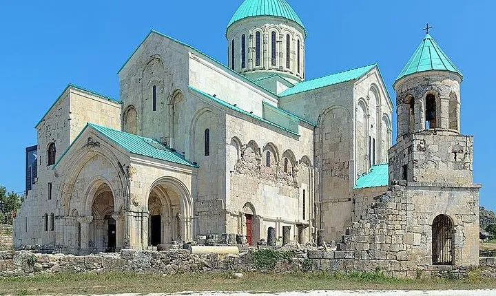 Kutaisi, Prometheus Cave and Wine tour