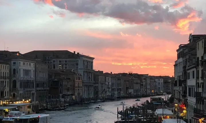 Friendinvenice Venice at sunset