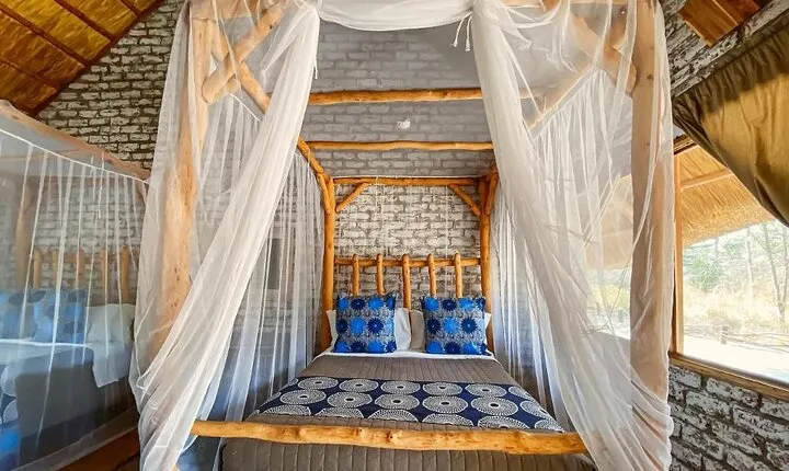 5-Days Victoria Falls, Hwange and Chobe National Park