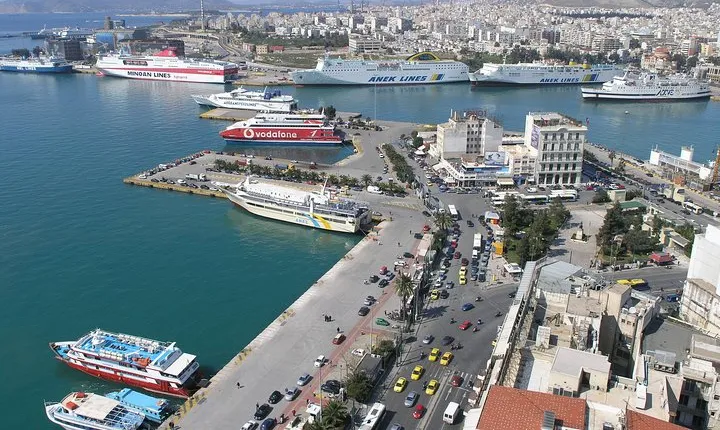 Mercedes Private Transfer Athens - Piraeus