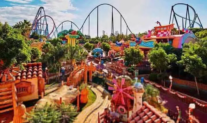 Private Transfer from Barcelona to PortAventura World