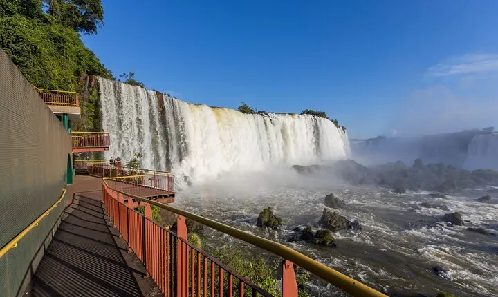 Private Guided Tour of 2 Days in Foz do Iguaçu