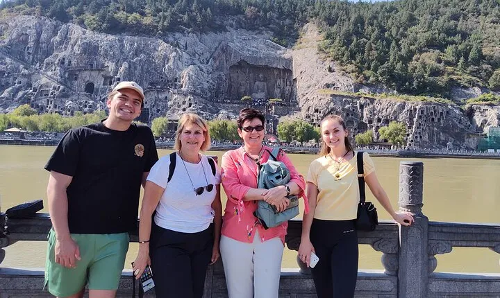 Private Tour: 2-Day Luoyang Highlights of Shaolin Temple