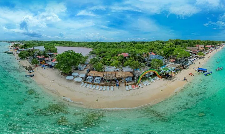 Full-Day Playa Blanca Baru at Mambo Beach Club Baru - Save Now!!