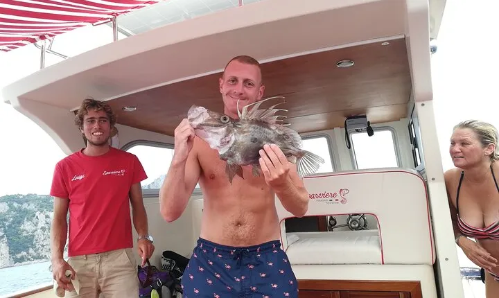 Fishing tour in Capri with lunch on board (semi-private)