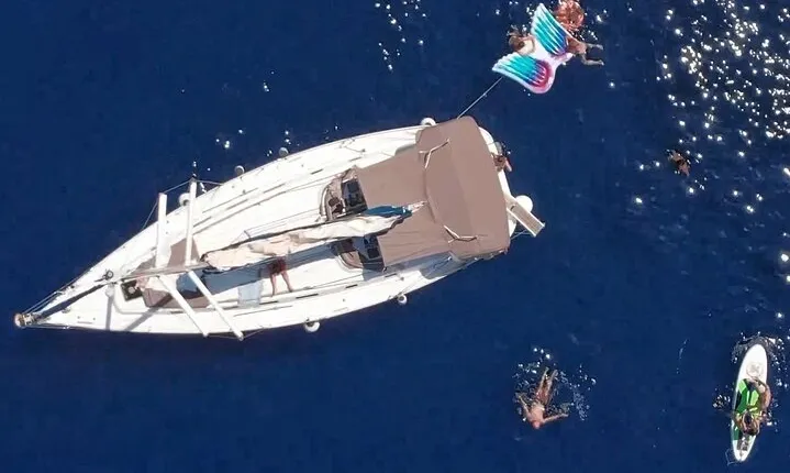 Private Sailing with SUP, Drinks and Appetizers from Barcelona