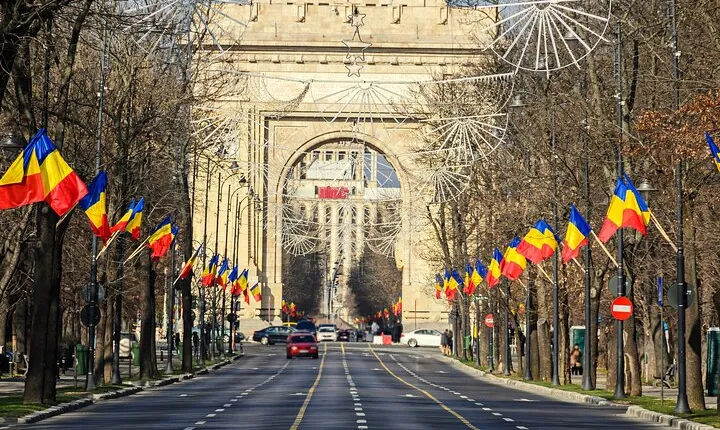 Walking tour in Bucharest Little Paris