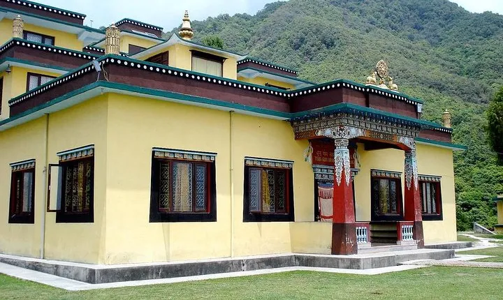 Day Hike to Nagi Gompa