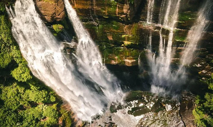 Nuwara Eliya Water Falls Hunting & Sightseeing With Holiday Walkers Sri Lanka