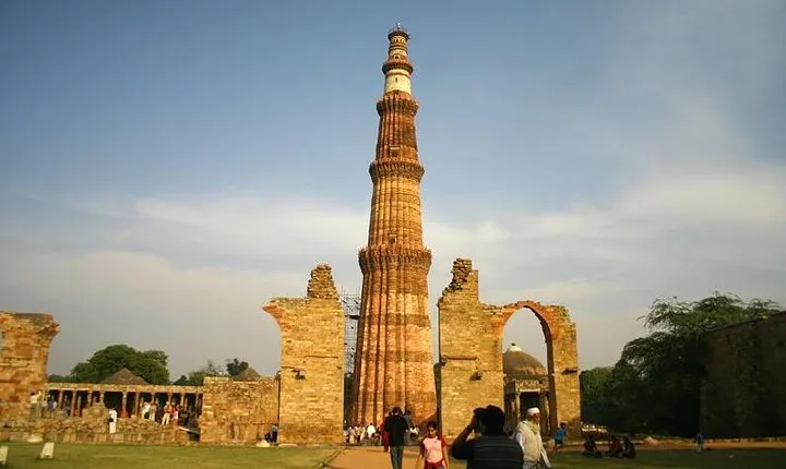 Full Day Private Custom Tour of New Delhi