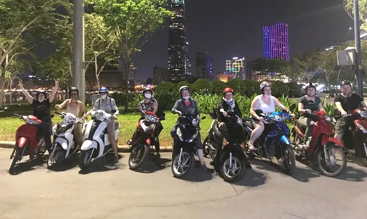 Ho Chi Minh City Sightseeing, midnight, Shopping tours by scooter