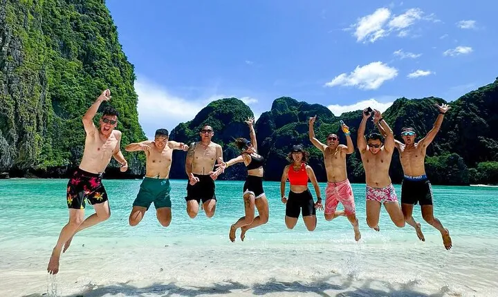 Phi Phi Island Private Boat Tour