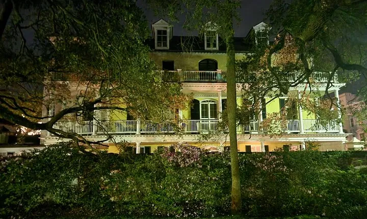 Shadows of the Peninsula - Haunts, Pirates and Death Ghost Tour