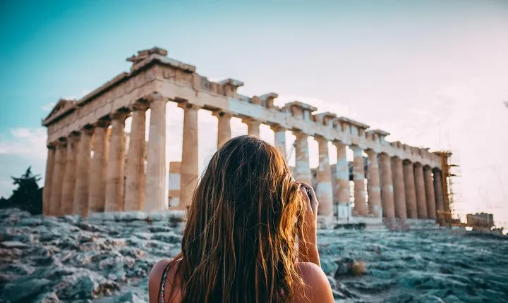 Explore the Instaworthy Spots of Athens with a Local
