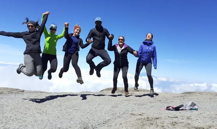 climb the Kilimanjaro via Umbwe route