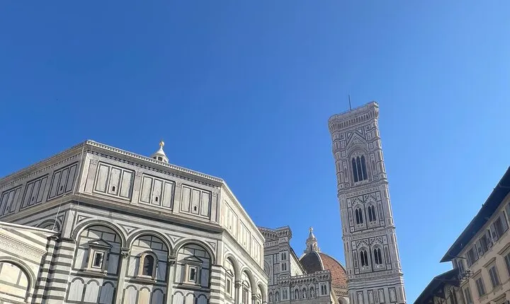 Florence Walking Tour in a Group with a Russian-speaking Guide