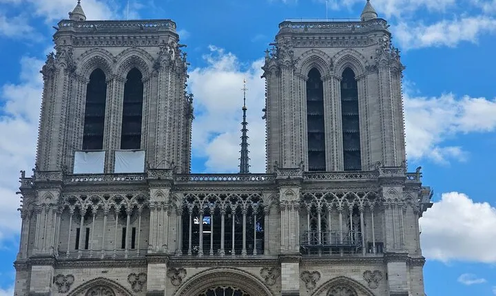 Notre-Dame Cathedral Access and Outdoor Walking Tour