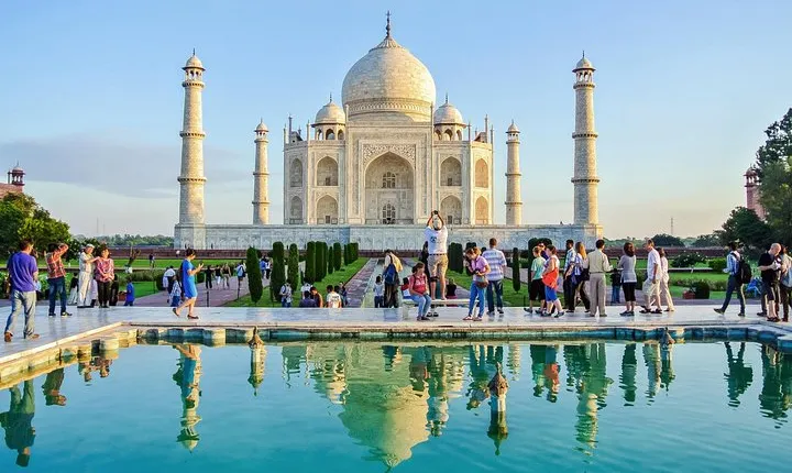 Taj Mahal Tour From Delhi By Car
