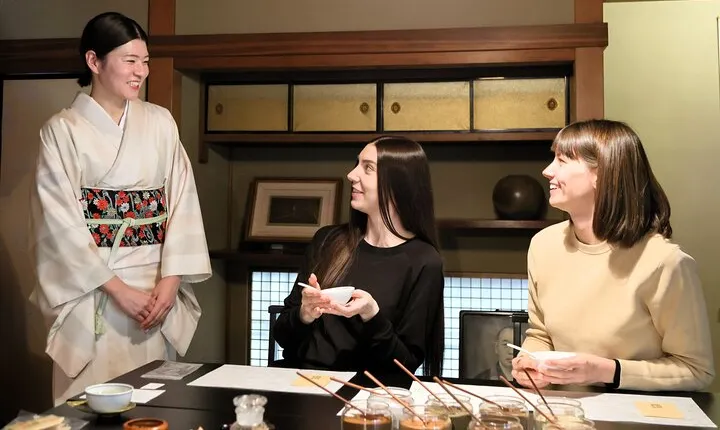 Kyoto Incense Making Workshop at Tenkodo Sagano Arashiyama