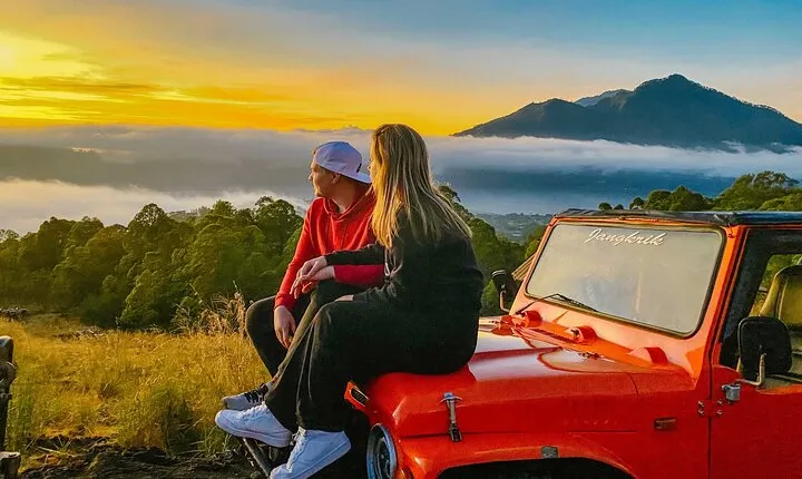 Kintamani Black Lava Sunrise Jeep Adventure with Temple in Bali