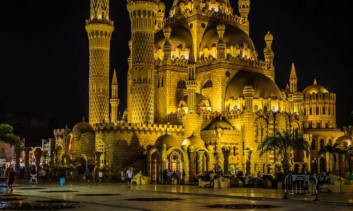Sharm El Sheikh city-tour, Family-friendly vacation live as local