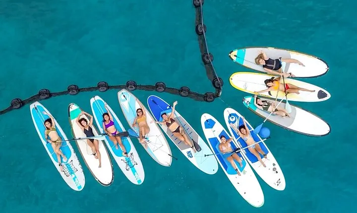 Morning paddleboard group session Caribbean Sea. Foto's included!