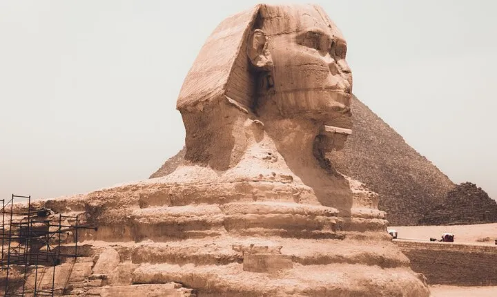 Private Half-Day Tour at the Pyramids of Giza and Sphinx