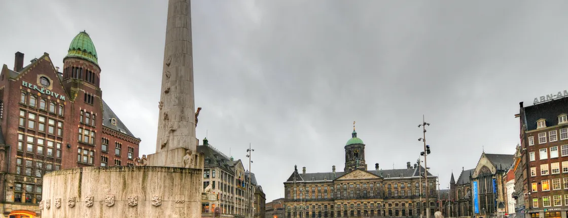 Private World War II tour in Amsterdam