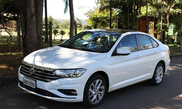 Executive private transfer from GIG Rio Galeao airport up to 3 pax to Buzios