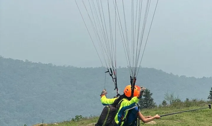 Paragliding Experience in Ha Noi