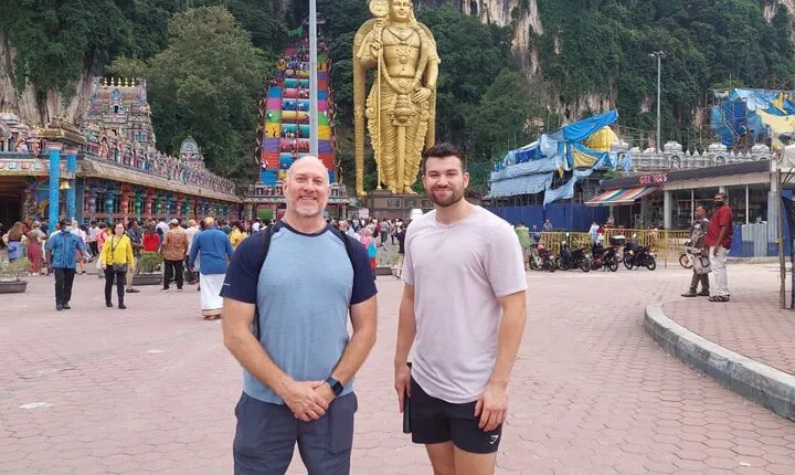 Airport Layover: Full-Day Batu Caves & Kuala Lumpur City Tour
