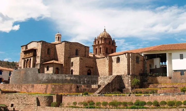 City Tour in Cusco & visit Museum South American Camelid Private.