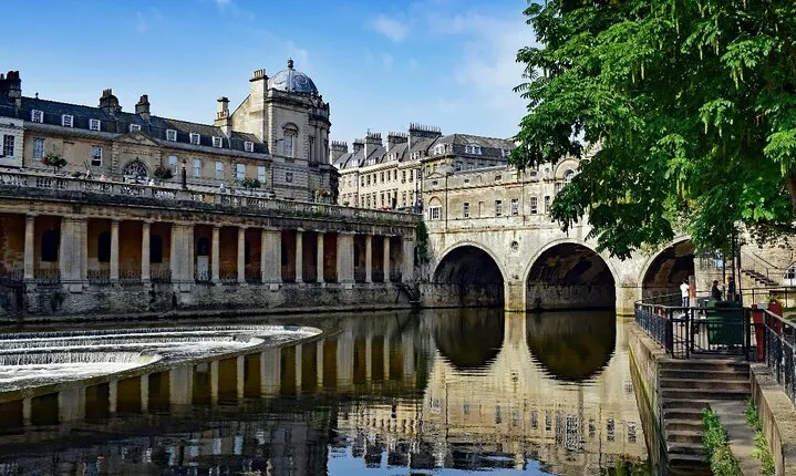 Day Tour Windsor Castle Stonehenge and Roman Baths