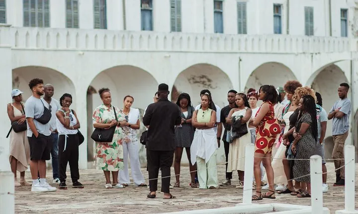 Cape Coast History and Adventure Tour with Breakfast and Lunch