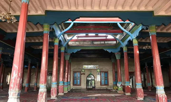 Private 2D Tour to Kizil Caves, Subash Ruin etc. from Urumqi by Round-way Flight