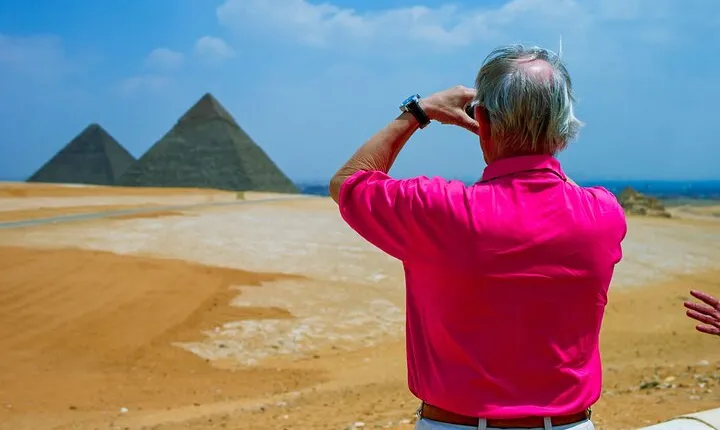 Private Tour to Giza Pyramids and GEM from Alexandria Port