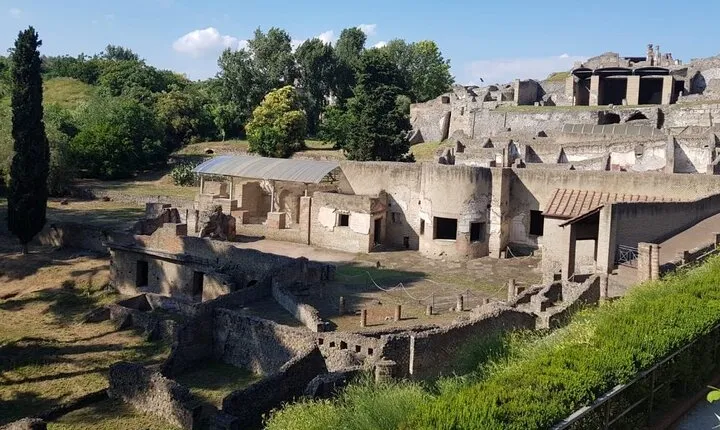 4 Hour Private Walking Tour in Pompeii with Villa Dei Misteri