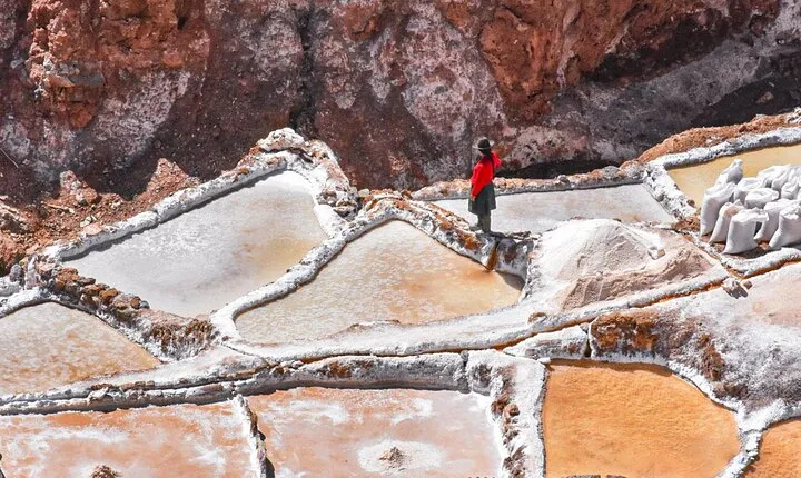 From Cusco: Moray, Maras Salt Mines & Chinchero Weavers Half-Day